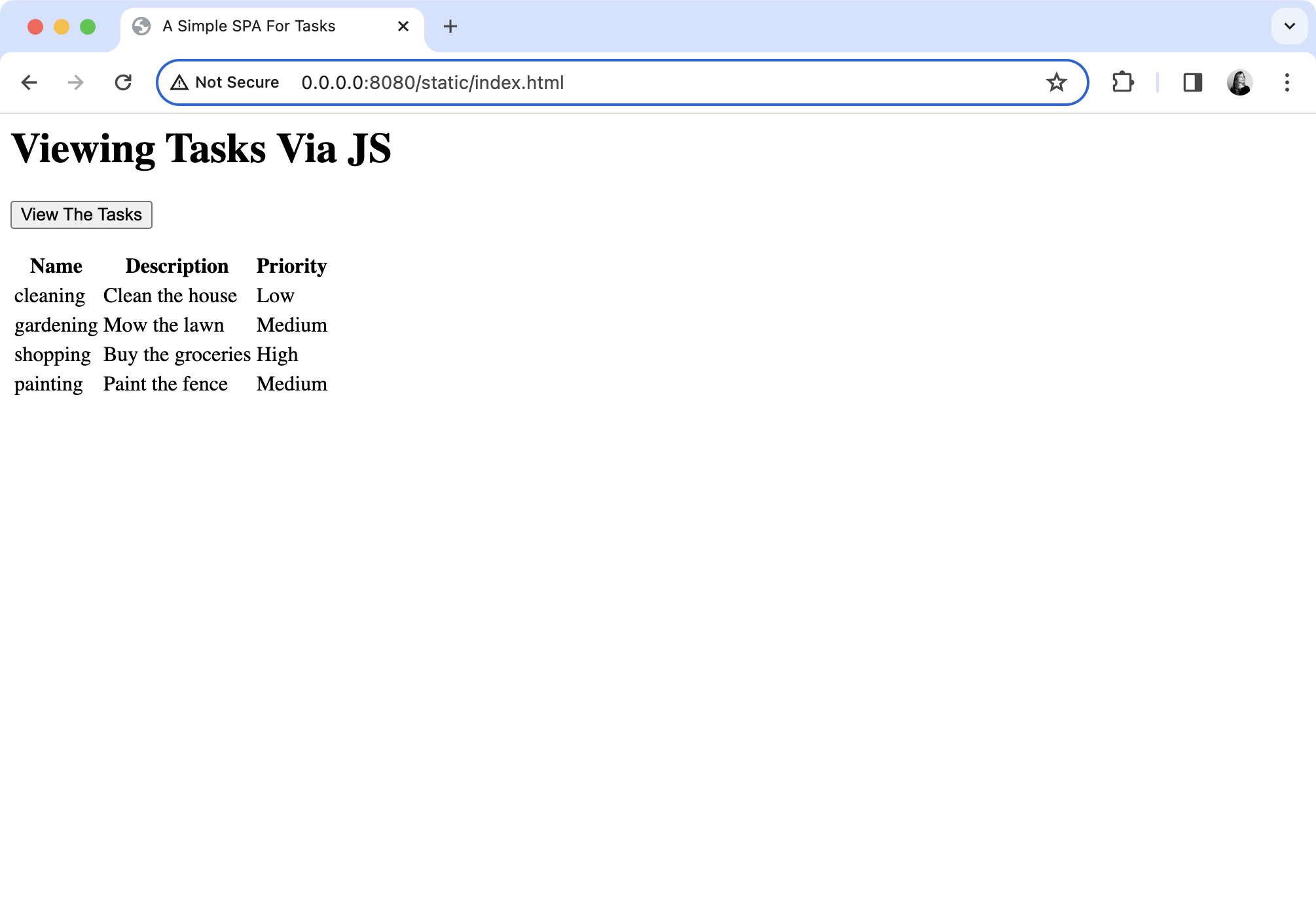 显示按钮和 HTML 表格中显示任务的浏览器窗口